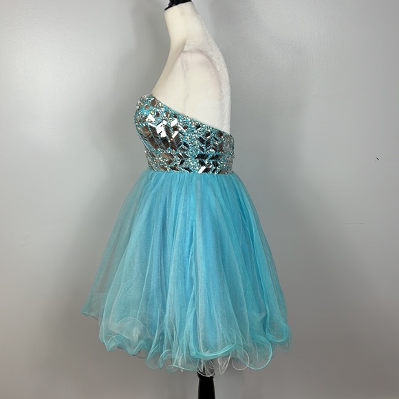 Tony Bowls Aqua Blue Formal Cocktail Prom Graduation Dress Mirrored Appliqué - Picture 6 of 16